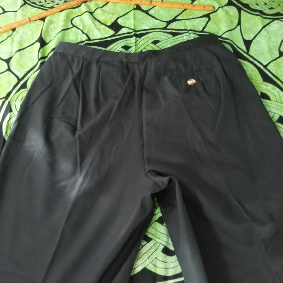 Vintage Talbot Capri Pants     Size 8 - Picture 7 of 8